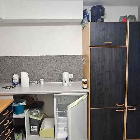 Renoviertes Ruhiges Gartenapartment Apartment Ketsch